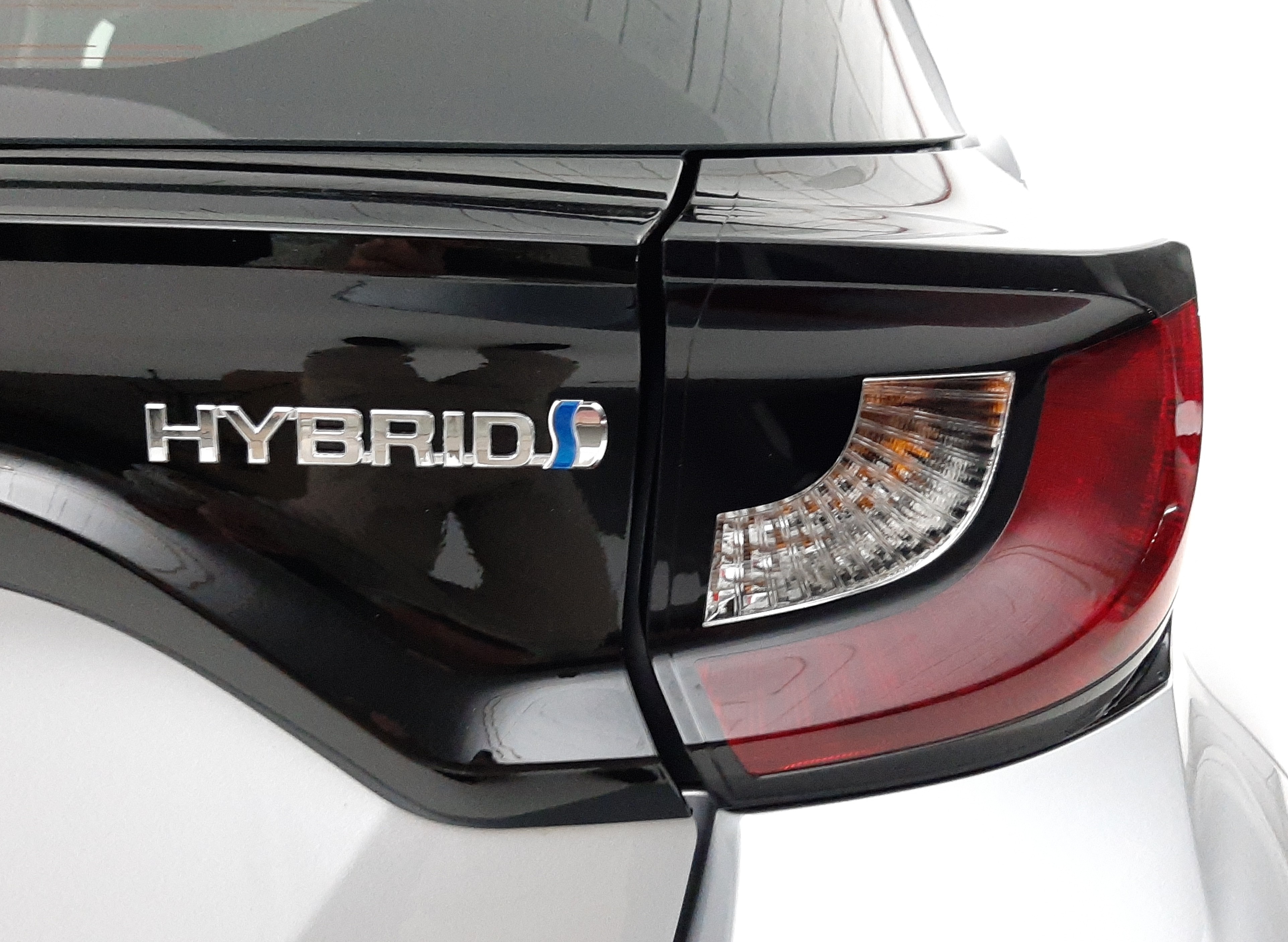 Mazda 2 Hybrid 1.5 116 cv e-CVT Agile